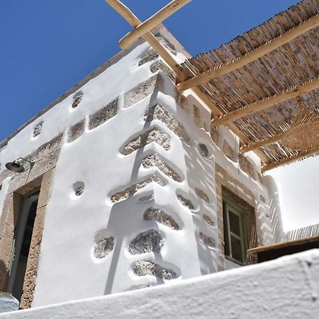 Latmos 1860 Villa Скала Екстериор снимка